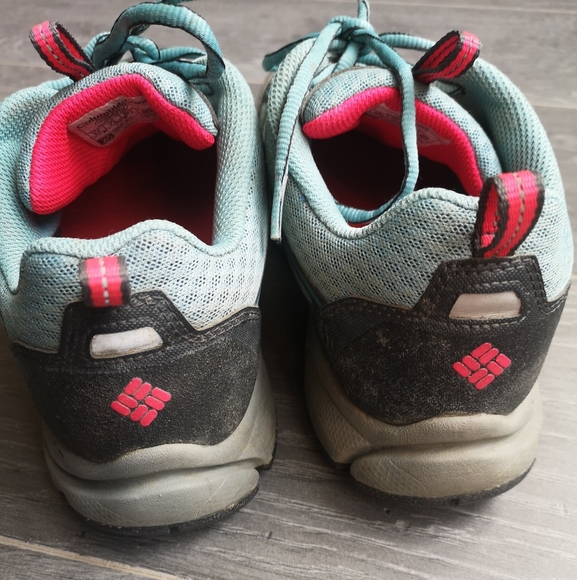 Columbia Techlite Hiking Shoes - Picture 7 of 8